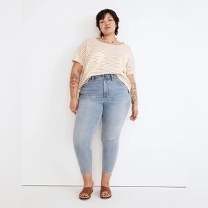 Madewell Plus 10” High-Rise Skinny Crop Jeans in Carlton Wash Size 28W or 4X